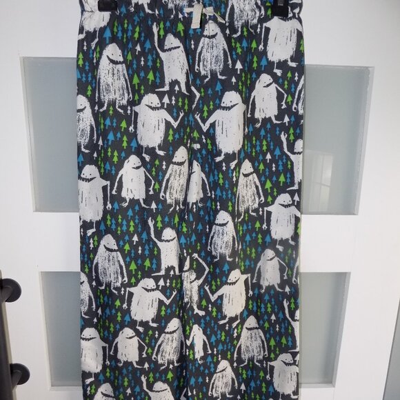 77 KIDS BY AMERICAN EAGLE ABOMINABLE SNOWMAN PAJAMA BOTTOMS SIZE M (10) NWOT - Picture 1 of 3